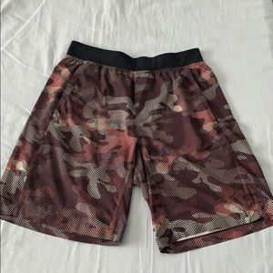 Lululemon Athletica T.H.E. Short Linerless Camo